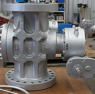 ASTM A351 CF8M Plug Valve, Size DN 250, Class Rating PN 16, Flanged Ends, Gear Operator.