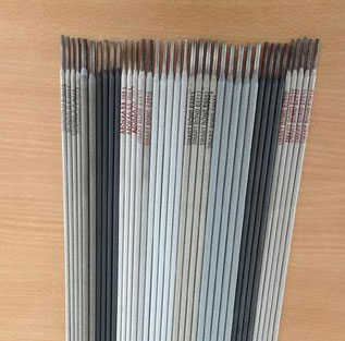 Stainless Steel Graphite Electrodes Carbon Welding Graphite Electrode for Electric Arc Furnace